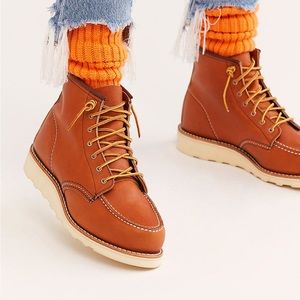 NWT Red Wing 6” Classic Moc Boot